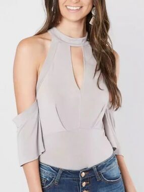 Cold-Shoulder Halter Bodysuit in Light Gray
